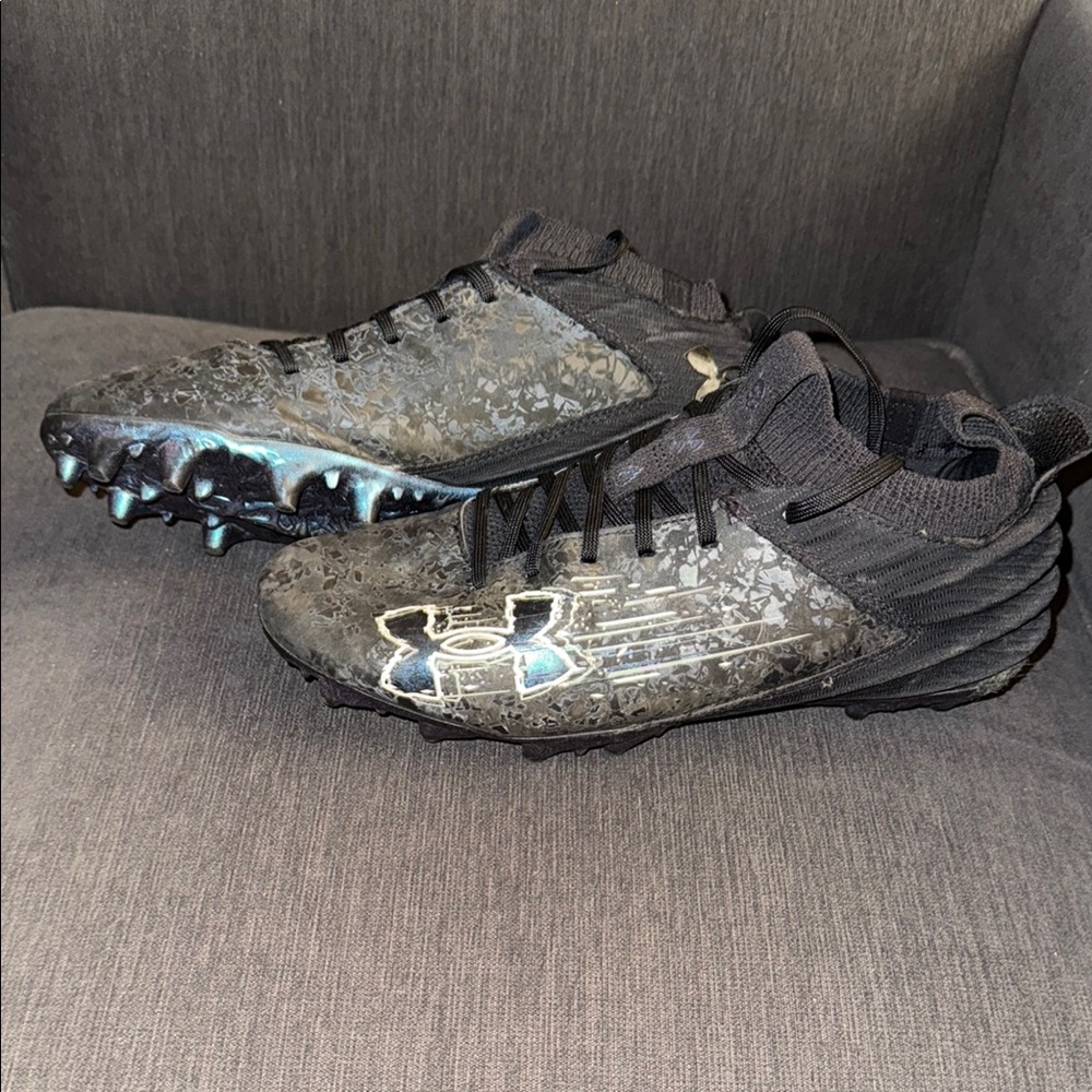 Under Armour Black Football Cleats
